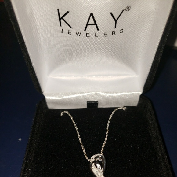 Kay's Necklace - Picture 1 of 4